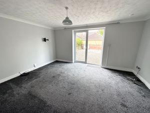 Lounge- click for photo gallery